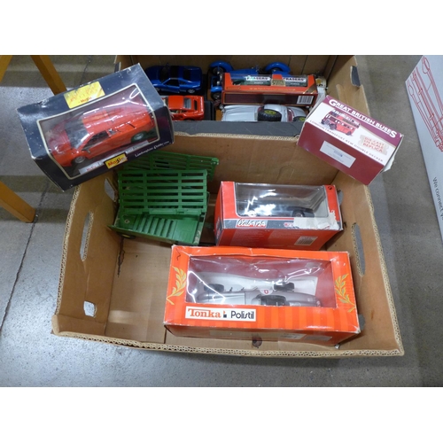 799 - A collection of model vehicles including Burago, Matchbox, Tonka, Prestige Solido Rolls-Royce, boxed... 