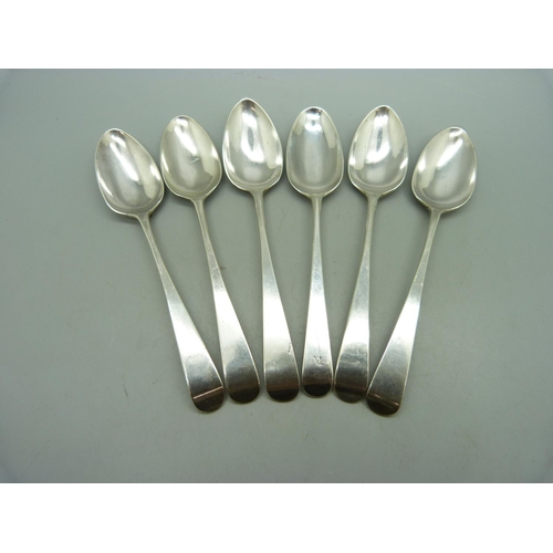 859 - A set of six George III spoons, circa 1790, 75g