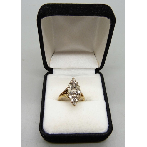 923 - A 19th Century 18ct gold, old rose cut diamond ring, 3.9g, M