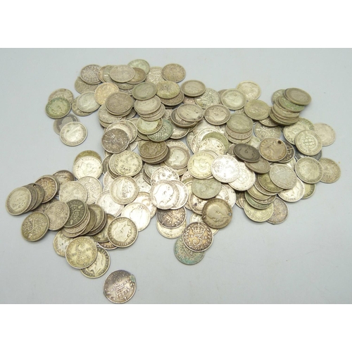 991 - Silver 3d coins, pre 1920 including Victorian and 1920 to 1946, 306g