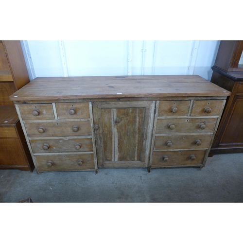 149 - A Victorian pine dresser