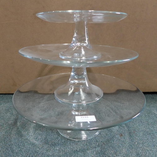 3193 - Glass Serving Plates/ Cake Stand  (255-51)   * This lot is subject to vat