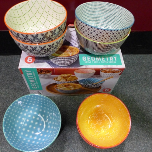 3238 - Stoneware Geometry Bowls  (255-136,137)   * This lot is subject to vat