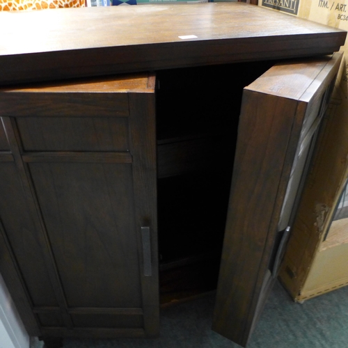 3302 - Tresanti Franklin Bar Cabinet, original RRP £419.99 + VAT  (255-89)   * This lot is subject to vat