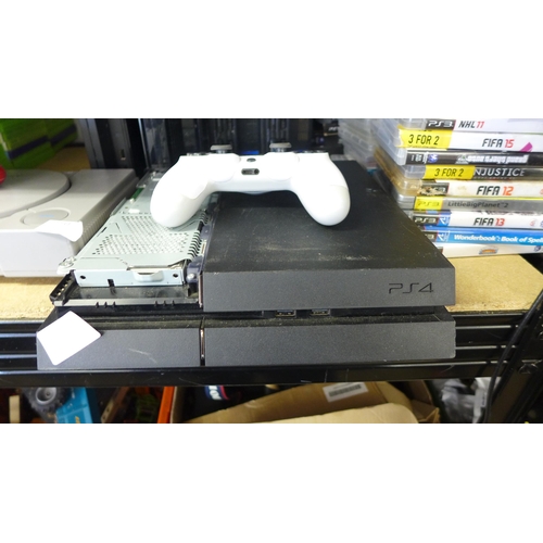 2234 - Playstation job lot: PS4 consoles, 2 PS3, 2 PS2 and a PS1 consoles with approx 50 PS3 and 4 games