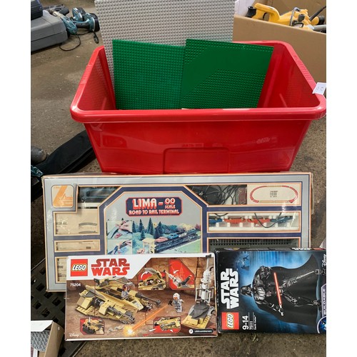 2159 - Large tub of Lego including Star Wars Lego with Lima train set (inc. shunter loco)