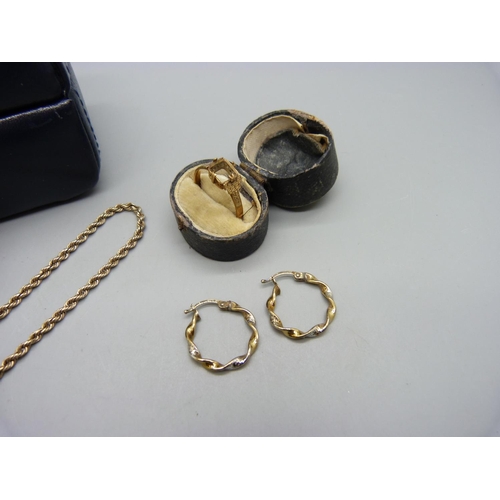 1069 - A 9ct gold ring, a/f and a 9ct gold bracelet, 3.3g, a 9ct back and front locket and a pair of '9ct B... 