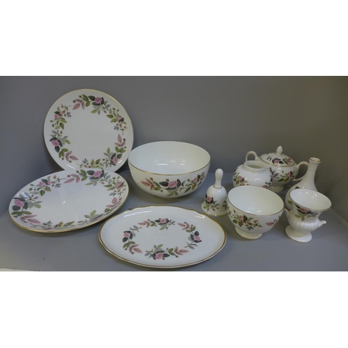 664 - A collection of Wedgwood Hathaway Rose china