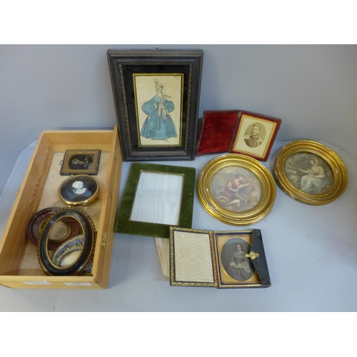 698 - Two dageurrotypes, Victorian picture frames, etc., and a pair of circular framed mezzotints