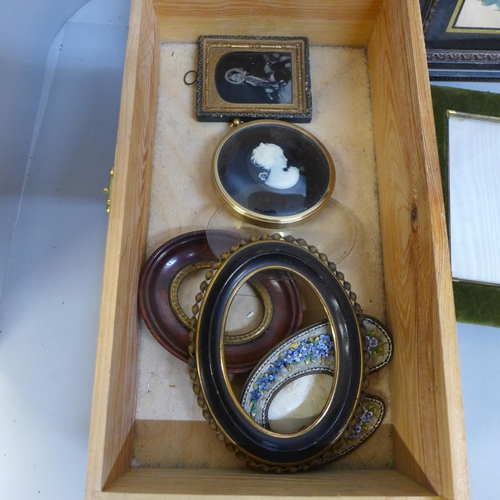 698 - Two dageurrotypes, Victorian picture frames, etc., and a pair of circular framed mezzotints