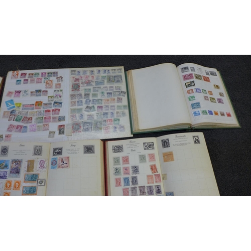 706 - A collection of stamps, part full albums