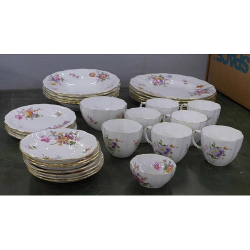 765 - A collection of Royal Crown Derby Derby Posies tea and tableware **PLEASE NOTE THIS LOT IS NOT ELIGI... 