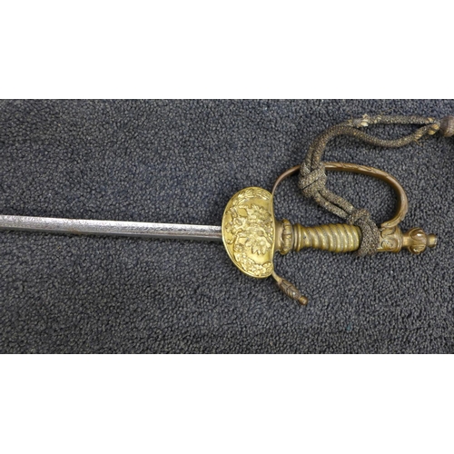 801 - A German E & F Horster, Solingen sword, scabbard a/f