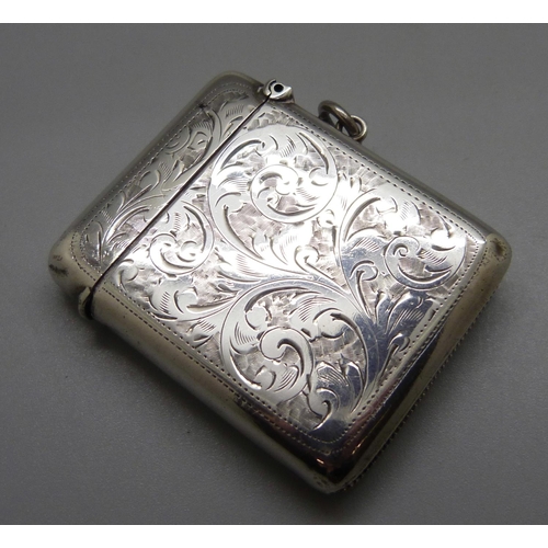 837 - A silver vesta case, Birmingham 1919, 34g