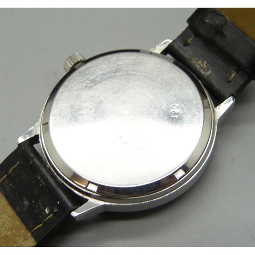 948 - A gentleman's Rotary wristwatch