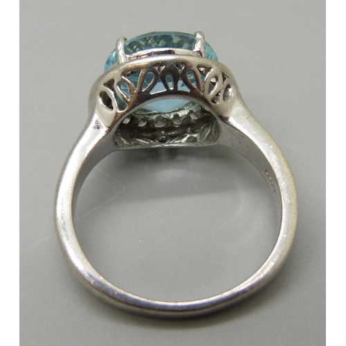 997 - A silver and topaz ring, R