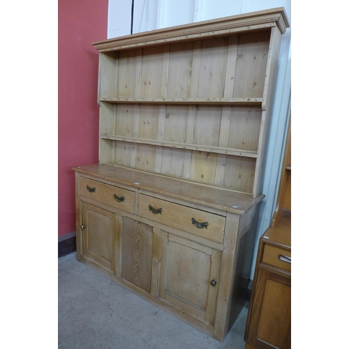 118 - A Victorian pine waxed pine dresser