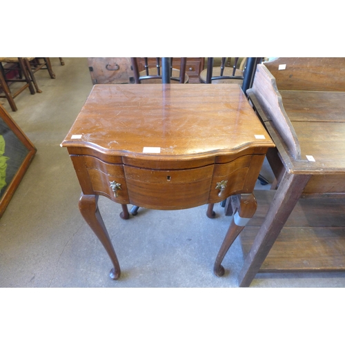 152 - An Edward VII mahogany canteen of cutlery table