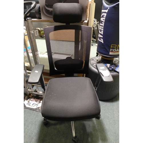 3305 - Dams Gemini Fabric Mesh  task chair - Black , Original RRP £183.33 + vat  , (258-385)   * This lot i... 