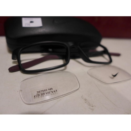 3120 - Nike Matte Black Plastic Glasses (Nike 7119 012) (53x17), (258-51)   * This lot is subject to vat