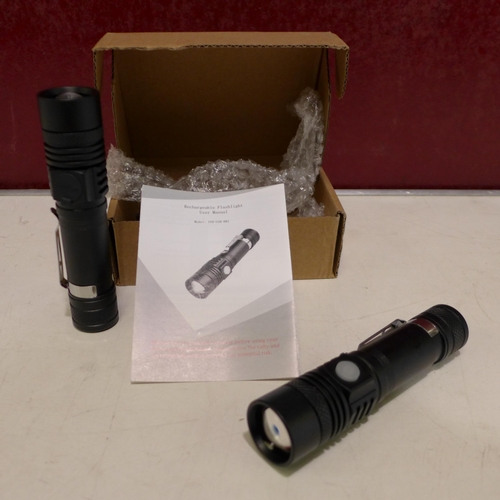 3148 - Two rechargeable telescopic flashlights