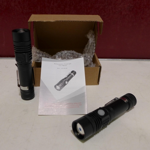 3160 - Two rechargeable telescopic flashlights