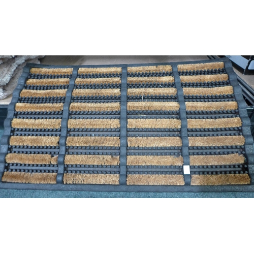 3261 - A4 Premium Laminator and Primeur Coir Rod Mat  (258-387,388)   * This lot is subject to vat