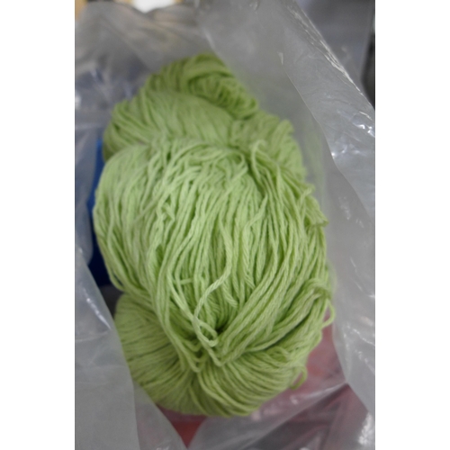 2133 - Bag of cotton and wool with two rolls of fabric