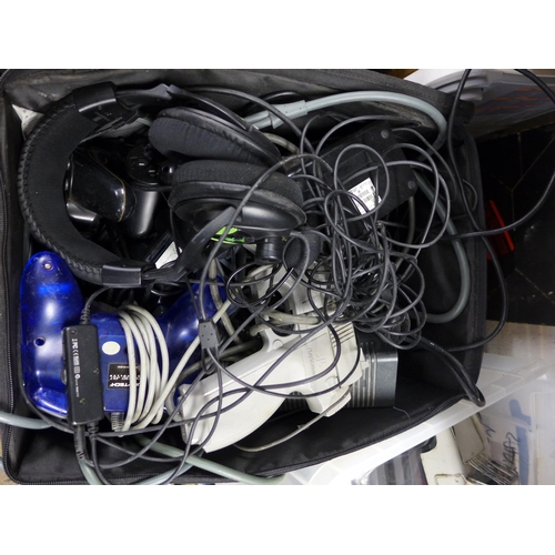 2203 - Gaming job lot: Xbox, Sega Dream Cast, Playstation 2, Wii, plus cables, controllers, etc.