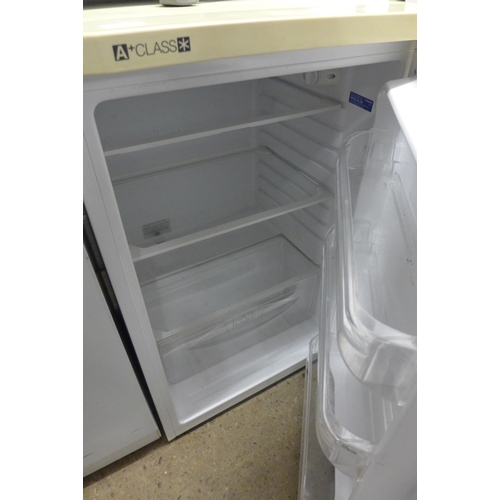 2998 - Indesit under counter fridge