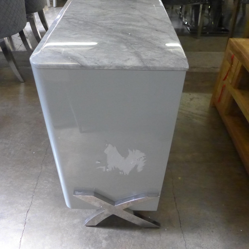 1507 - A grey high gloss sideboard with marble effect top