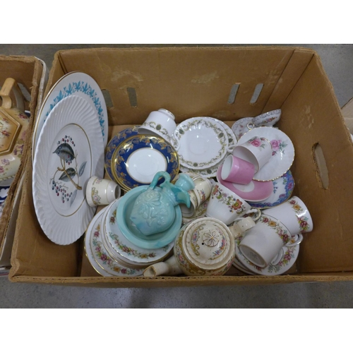 1052 - Two boxes of mixed china and a box of crested china including Goss **PLEASE NOTE THIS LOT IS NOT ELI... 