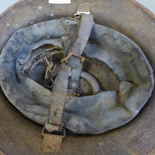 753 - An American WWI Brodie helmet, M1917, 1915