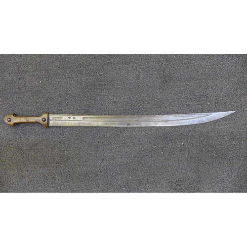 805 - An Arabic sword with horn handle