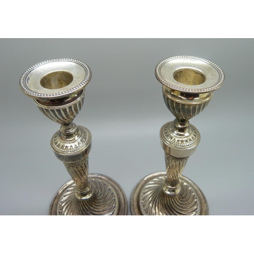 809 - A pair of silver candlesticks, 18.5cm