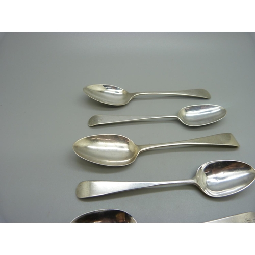 830 - Six Georgian spoons including one Hester Bateman, 81g