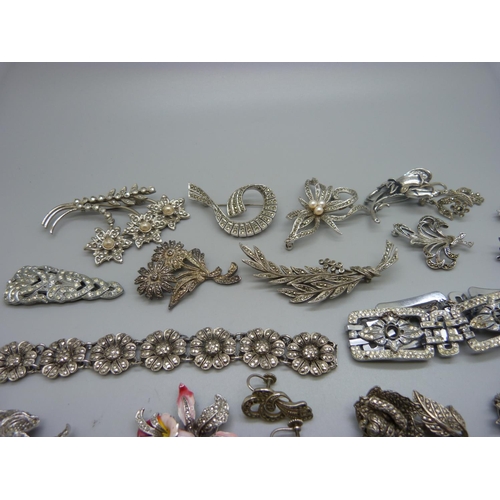 848 - Marcasite set and other jewellery