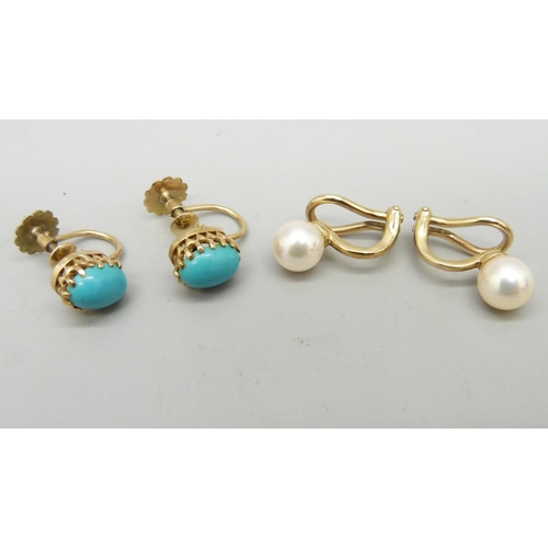 889 - Two pairs of 9ct gold earrings, clip-on pearl and screw back turquoise, total weight 4.4g