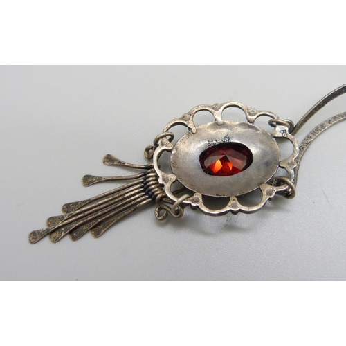 894 - A Scandinavian silver and garnet necklace