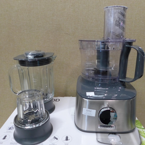 3252 - Kenwood Multipro Compact Food Processor (FDM30)  (262-128)  * This lot is subject to vat