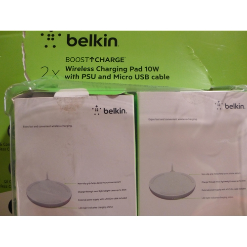 3098 - Belkin Wireless Charging Pads (10w), (258-194)   * This lot is subject to vat