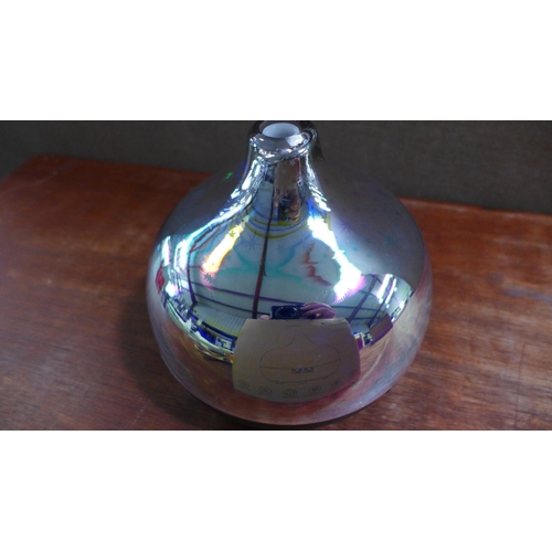 3146 - Zorara glass aroma diffuser