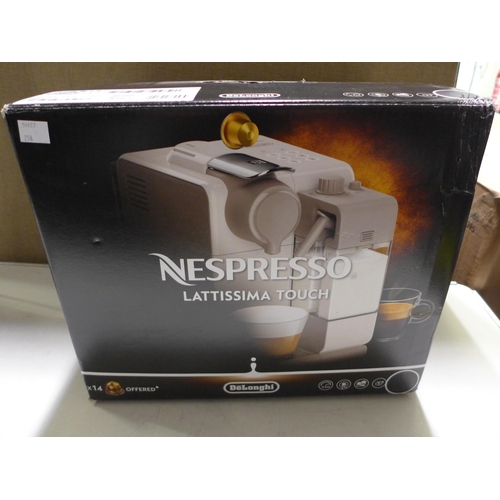 3193 - Delonghi Nespresso Coffee machine - EN560.B, Original RRP £179.99 + vat, (258-370)   * This lot is s... 