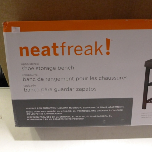 3199 - Neatfreak Storage Shoe Storage Bench (262-656)  * This lot is subject to vat