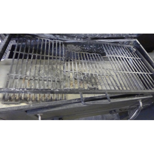 1647 - Masterbuilt Smoke Hollow Charcoal Grill), Original RRP £237.41 + vat  (4124-15)   * This lot is subj... 