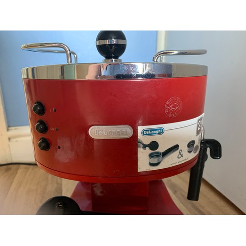 2187 - De Longhi bean to cup coffee machine