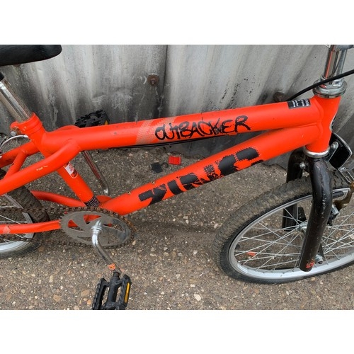 2305 - Zinc Outbacker orange and black BMX bike/bicycle