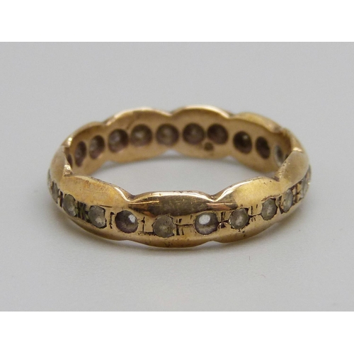 1030 - A 9ct gold ring, lacking stones, 2.3g, L