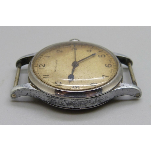 1054 - A military issue Longines wristwatch, marked 6B/159, A8196, 31mm case