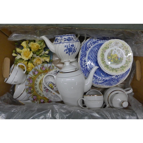 1138 - Four Royal Doulton Brambley Hedge plates, a part tea set, plates, etc. **PLEASE NOTE THIS LOT IS NOT... 